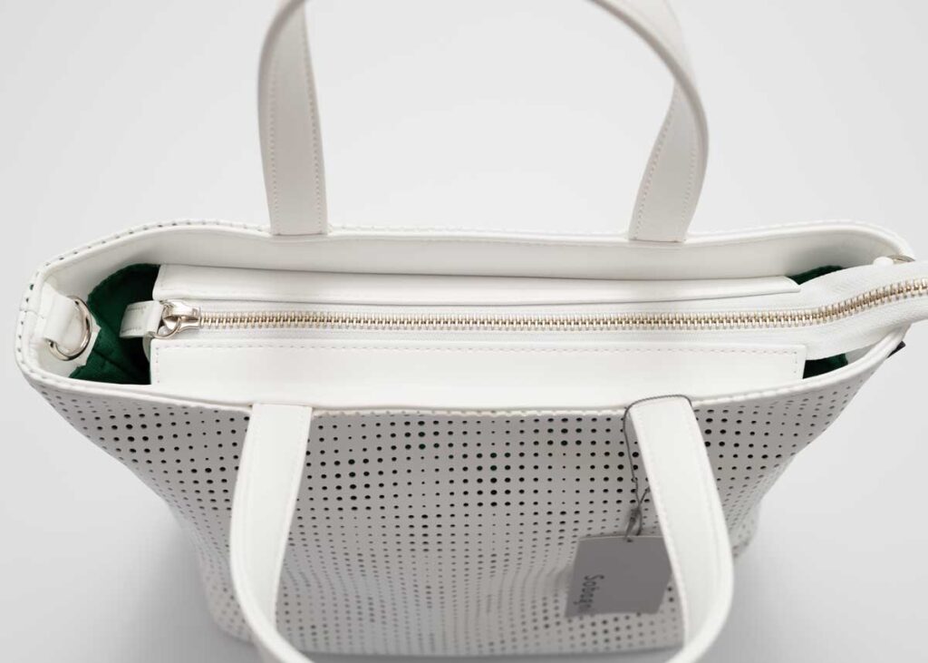 Sobagni「TRICK TOTE」の上面